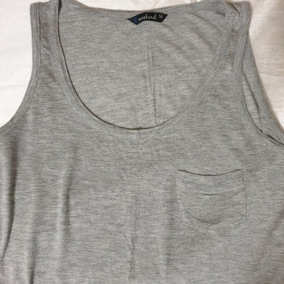 Now the weekend AU-14 Gray Sleeveless Singlet Top Tee Pre-owned - Picture 8 of 9